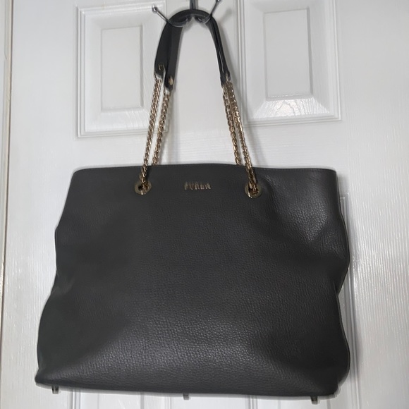 Furla Julia chain leather tote bag like new